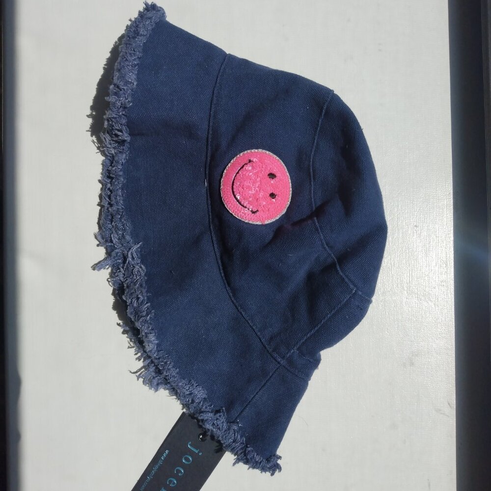 Jocelyn hat